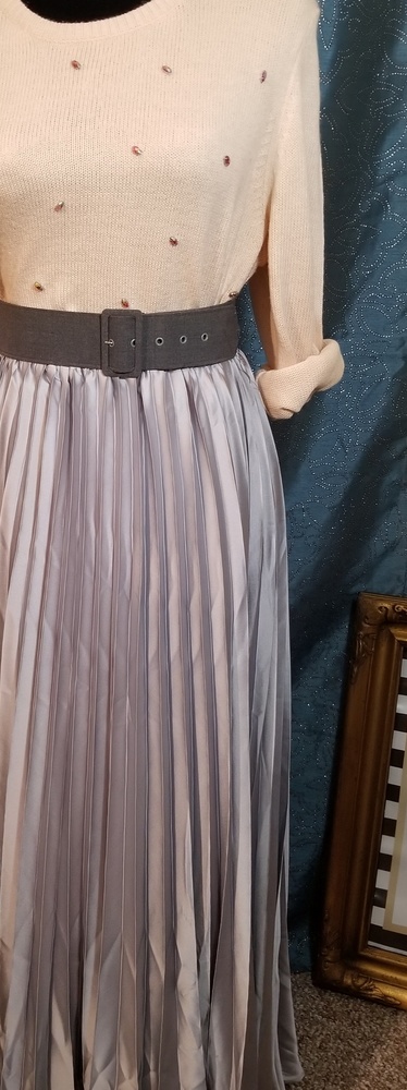 Pleated skirt